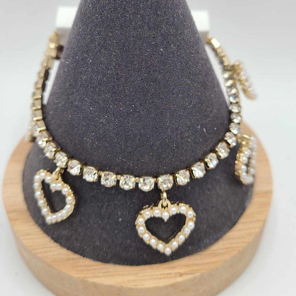J Crew Gold Tone Crystal Bracelet with Faux Pearl Heart Charms NWT!  NEW!